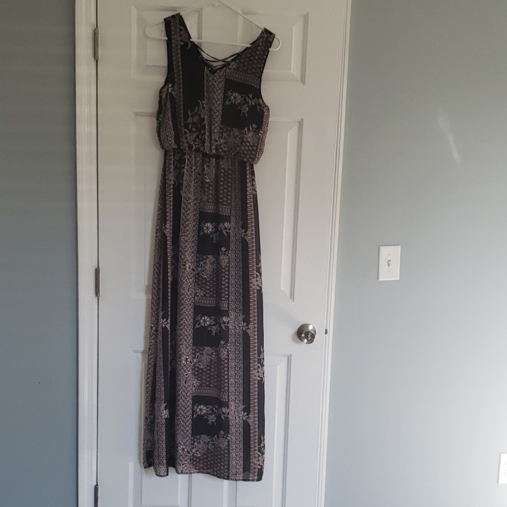 Maurice's maxi